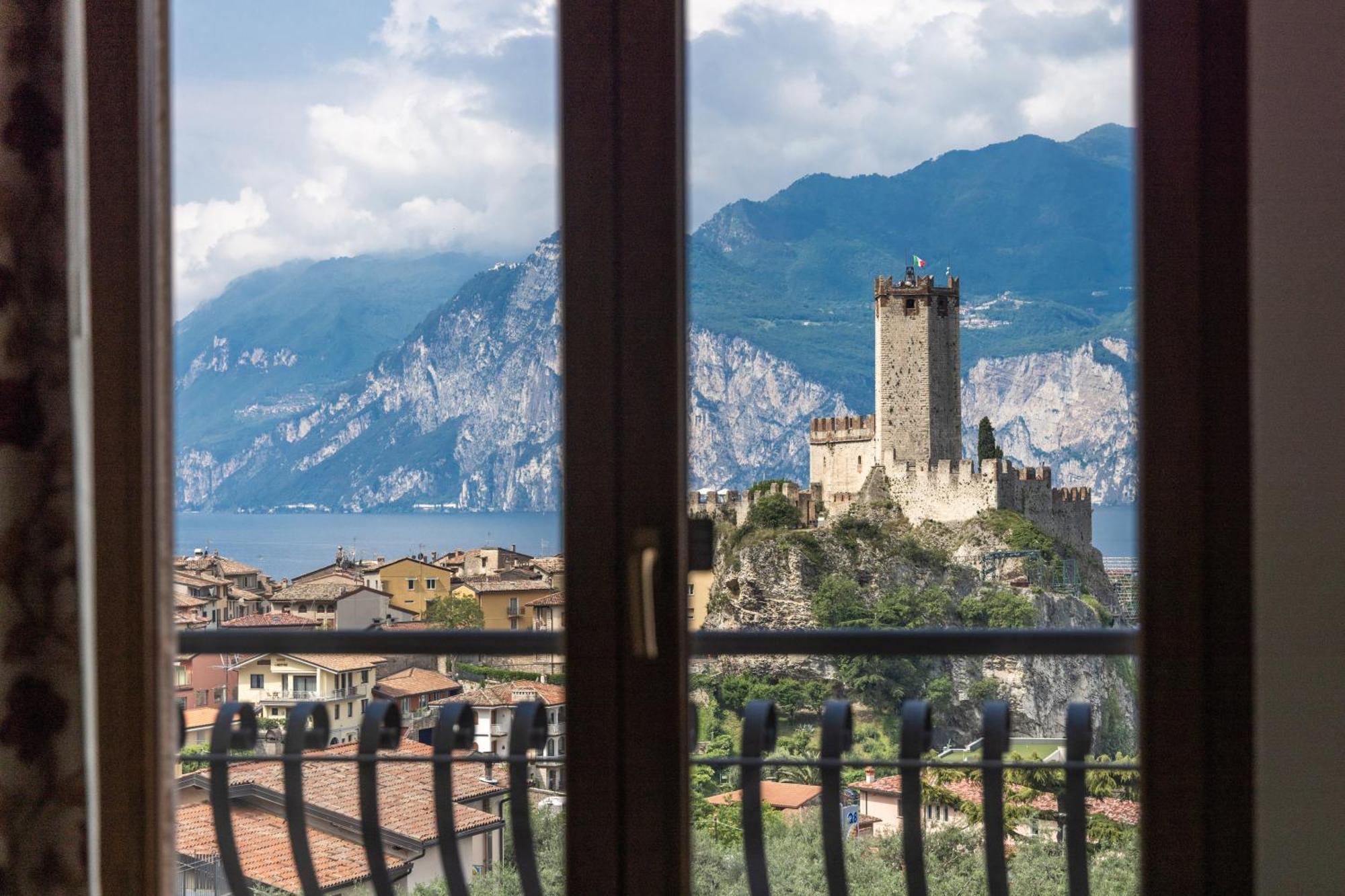 Hotel Augusta Malcesine Zewnętrze zdjęcie