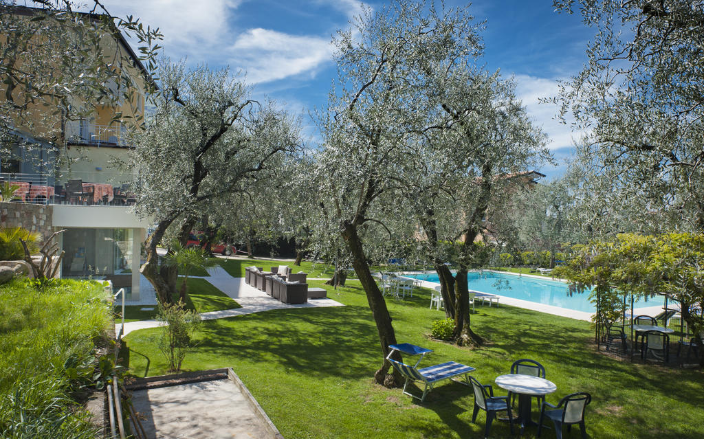 Hotel Augusta Malcesine Zewnętrze zdjęcie